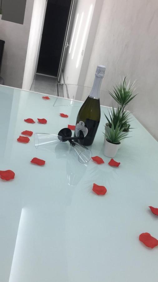 Aparthotel Le Rocce Nere Giardini Naxos Esterno foto